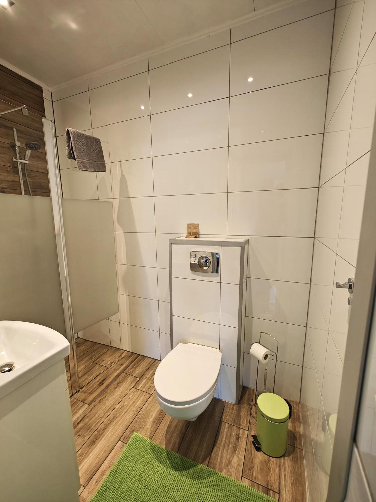 7Th Room Guest House Oswiecim Dış mekan fotoğraf